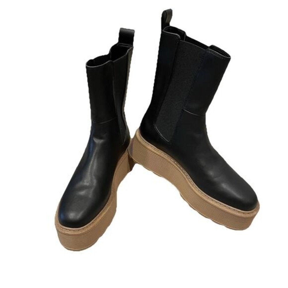 H&M Platform Boots Chunky Mid Calf Black Edgy Modern Casual Size 40 (9.5)